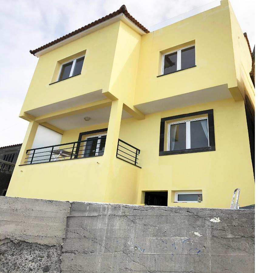 The Yellow House Holiday home